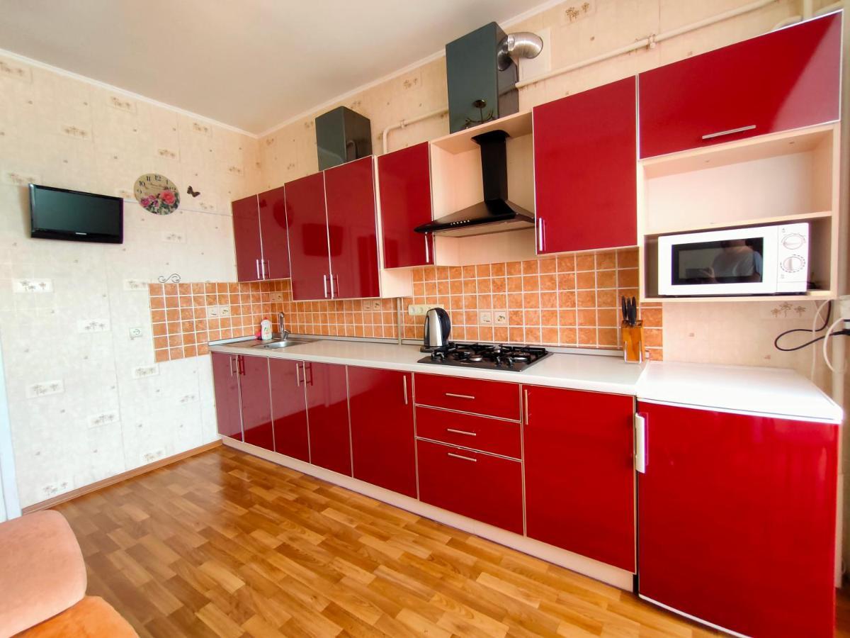 Apartment Ekaterina ชรอโนมอสค์ ภายนอก รูปภาพ