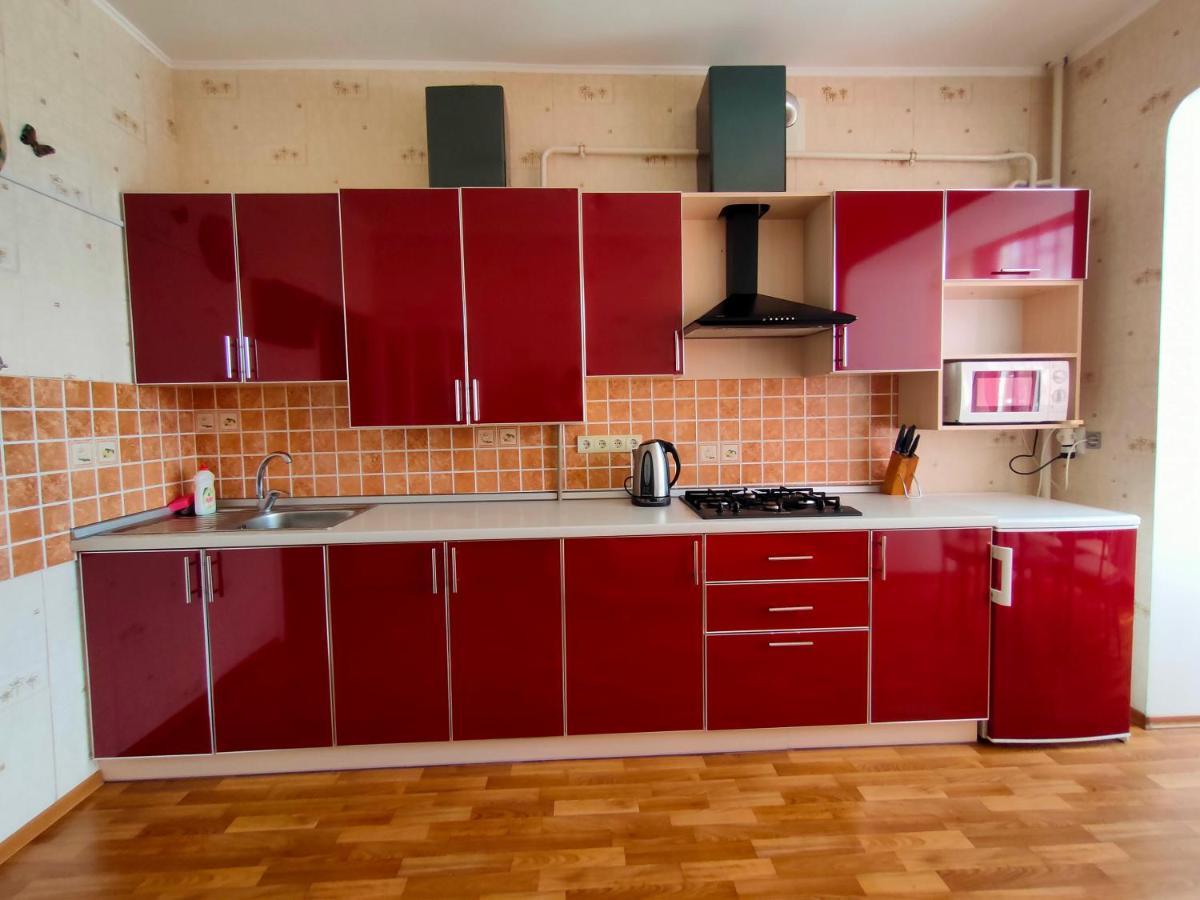 Apartment Ekaterina ชรอโนมอสค์ ภายนอก รูปภาพ
