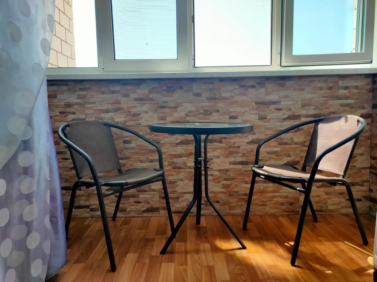 Apartment Ekaterina ชรอโนมอสค์ ภายนอก รูปภาพ